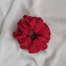 Load image into Gallery viewer, &quot;Royal Hibiscus&quot; Mulberry Silk Scrunchie
